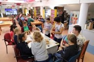 Határon innen és túl